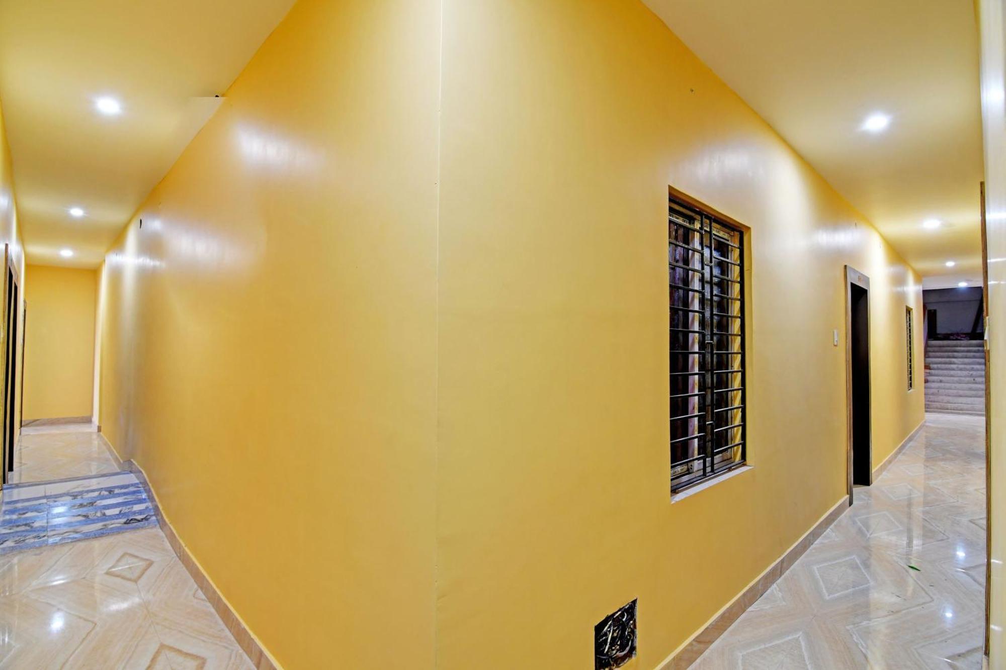 Collection O Shyamali Guest House Kolkata Exterior photo